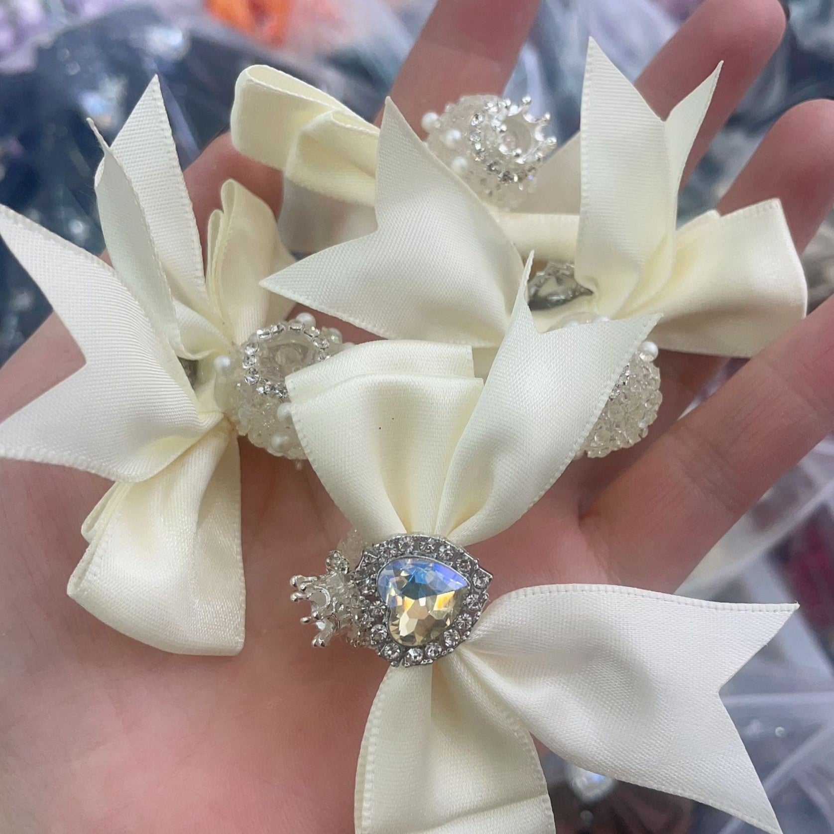 Fashion Crown & Sugar Bow Beads, DIY Phone Charm and Beaded Pen Accessories for Handmade Jewelry Crafts