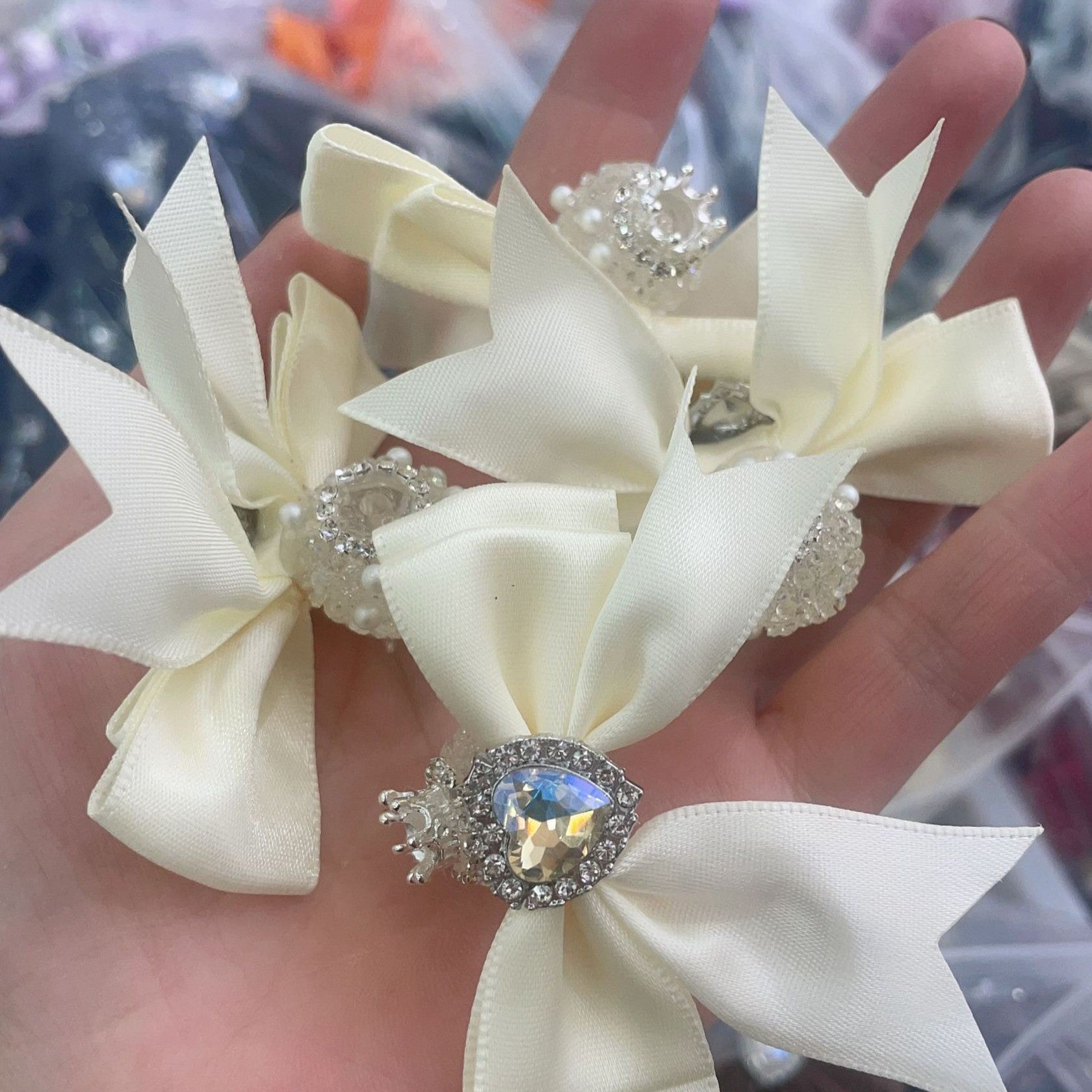 Fashion Crown & Sugar Bow Beads, DIY Phone Charm and Beaded Pen Accessories for Handmade Jewelry Crafts