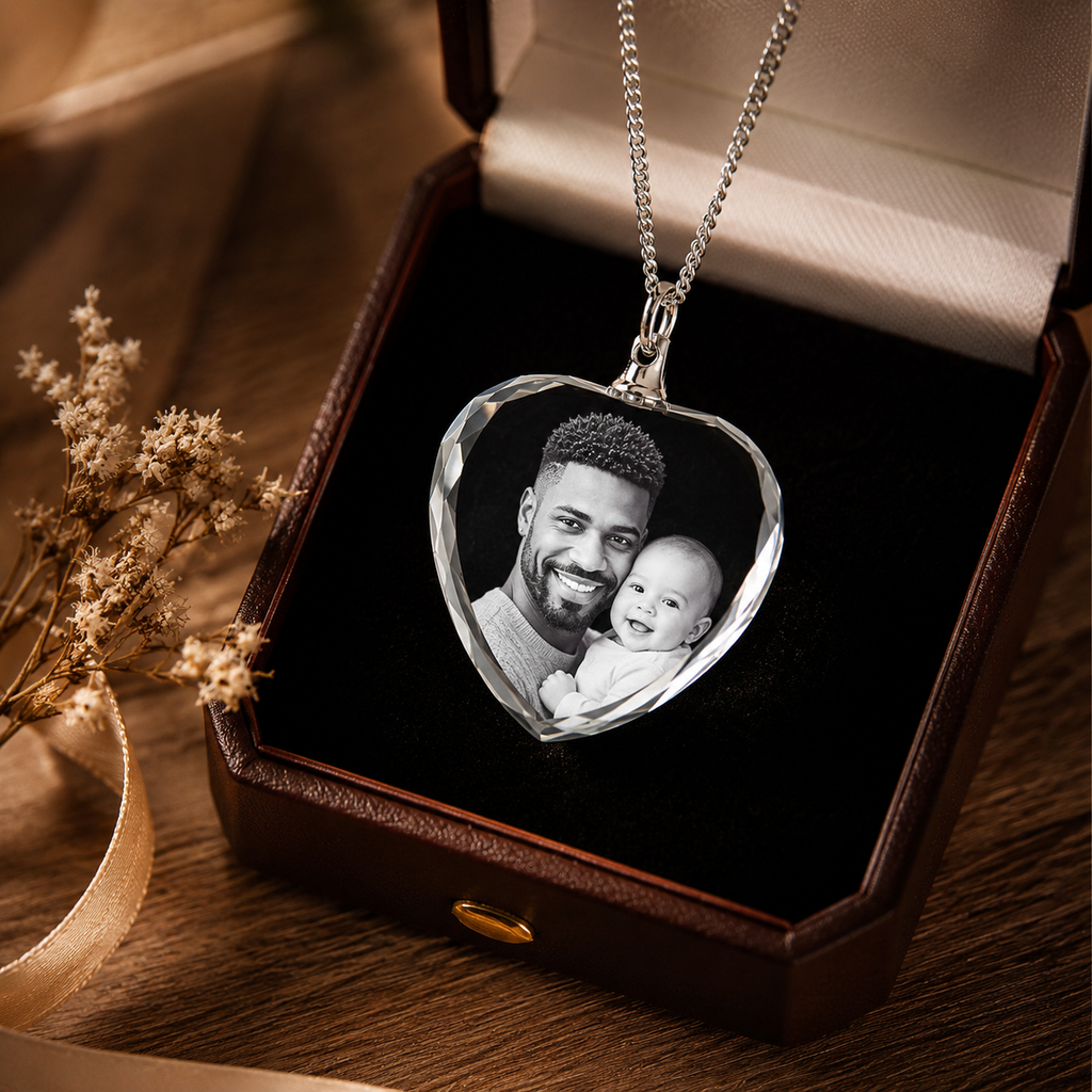 3D Crystal Photo, Personalized Necklace Gift, Custom Mothers Day Gifts for Mom, Women, Wife