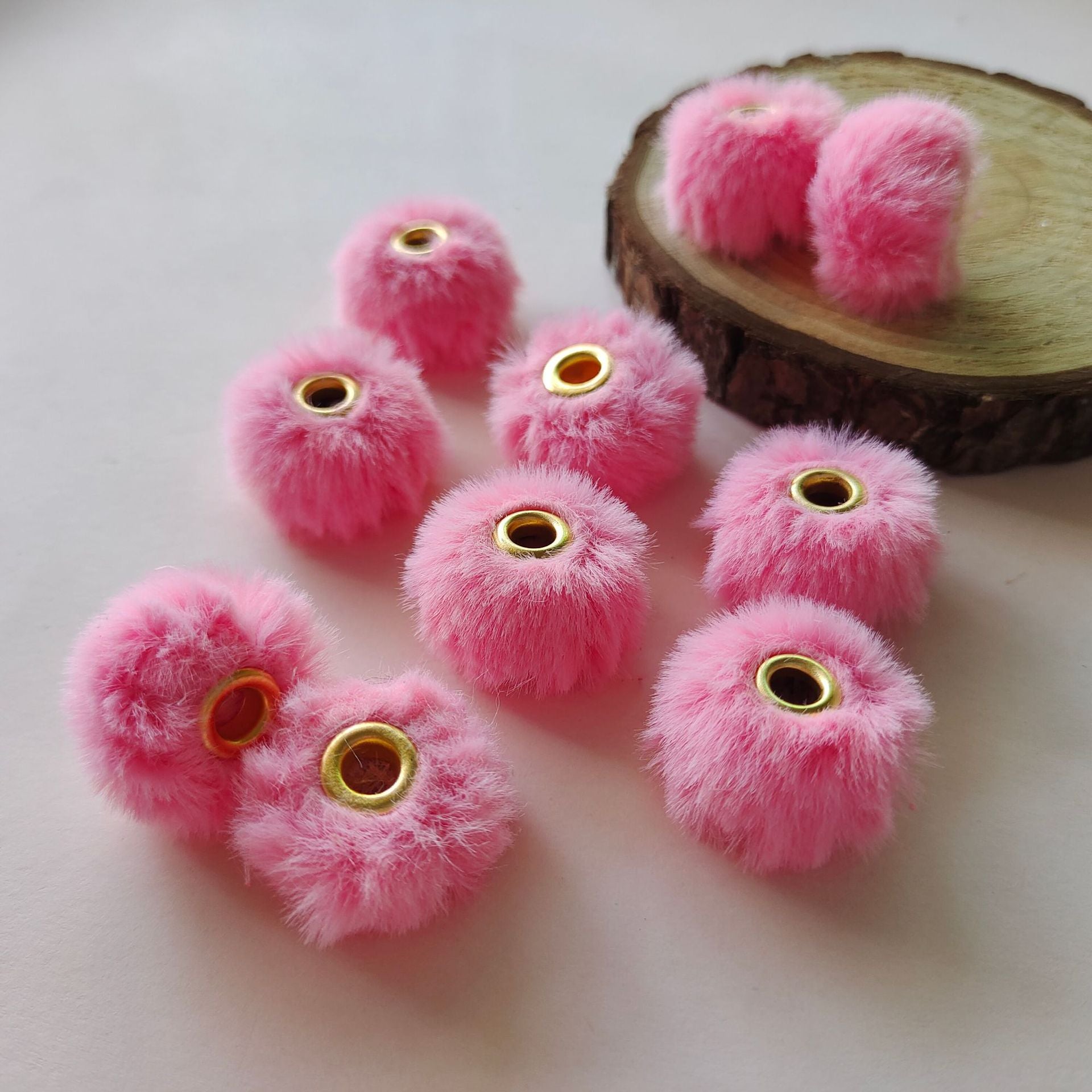 100PCS Fluffy Faux Fur Pom Poms Beads Mixed Color Soft Fuzzy Puff Spacer Beads for DIY Pens Jewelry Bracelet Garland Headband Keychain Handicrafts Craft Accessories Gift Supplies