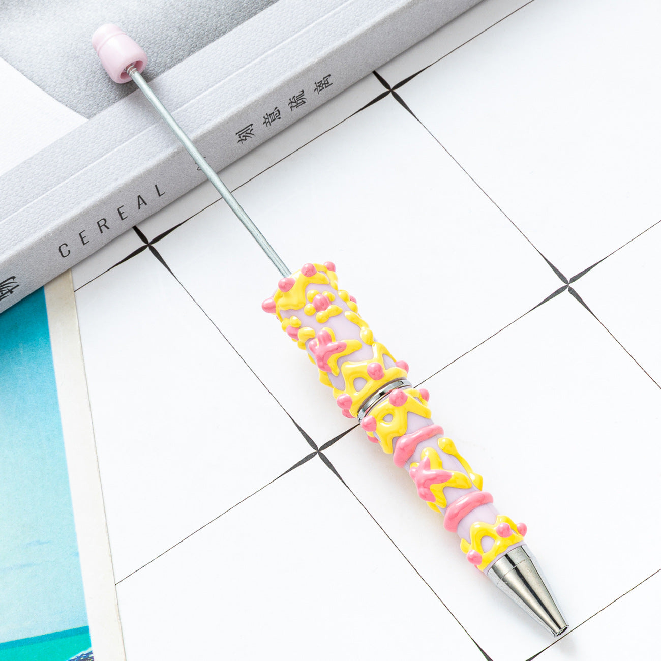 Cute DIY Beaded Ballpoint Pens with Creamy Hand-Drawn Design, Plastic Bead Pens for Girls and Craft Lovers