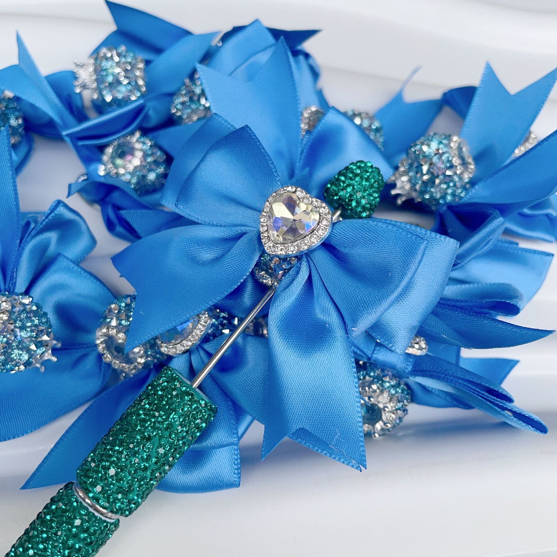 Fashion Crown & Sugar Bow Beads, DIY Phone Charm and Beaded Pen Accessories for Handmade Jewelry Crafts