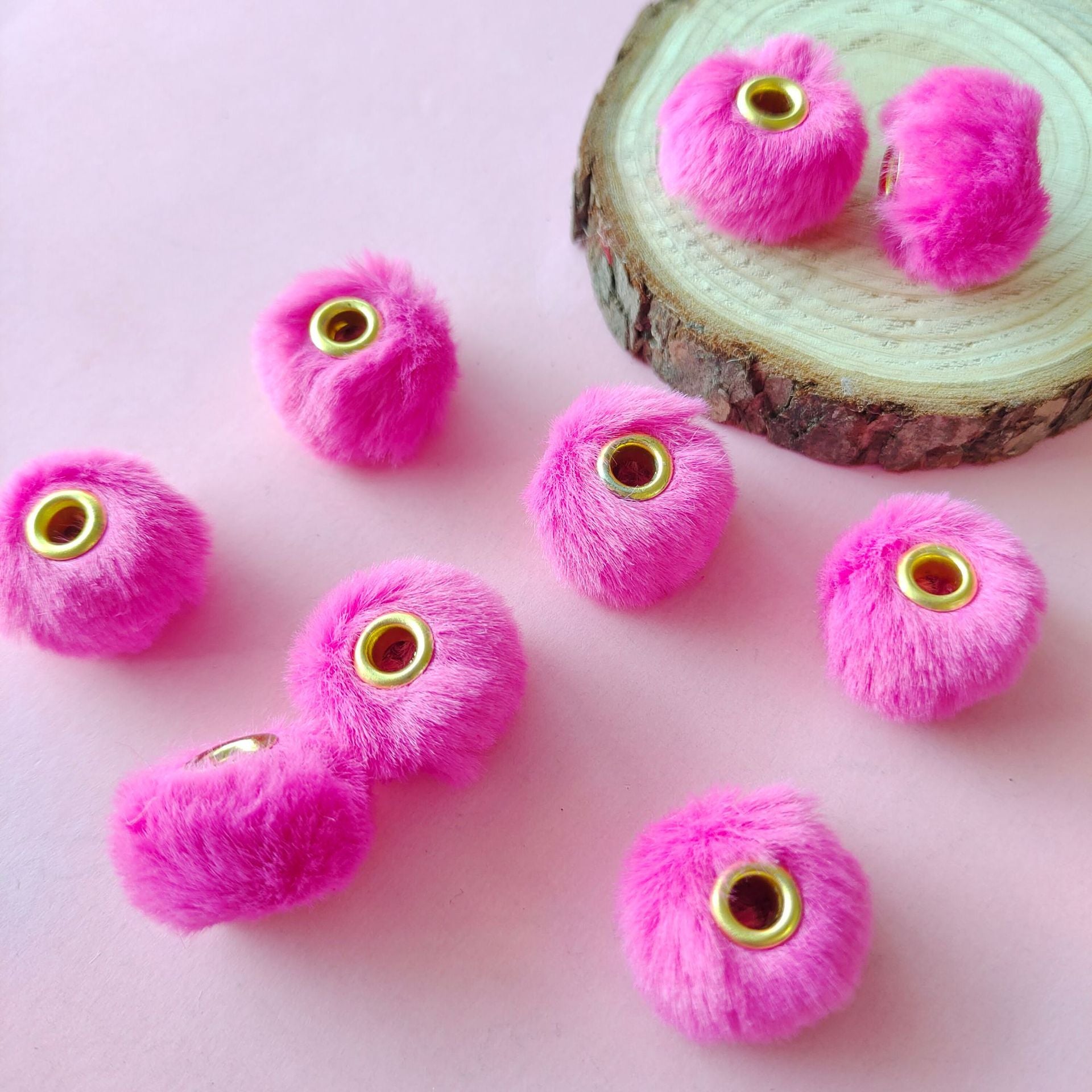 100PCS Fluffy Faux Fur Pom Poms Beads Mixed Color Soft Fuzzy Puff Spacer Beads for DIY Pens Jewelry Bracelet Garland Headband Keychain Handicrafts Craft Accessories Gift Supplies