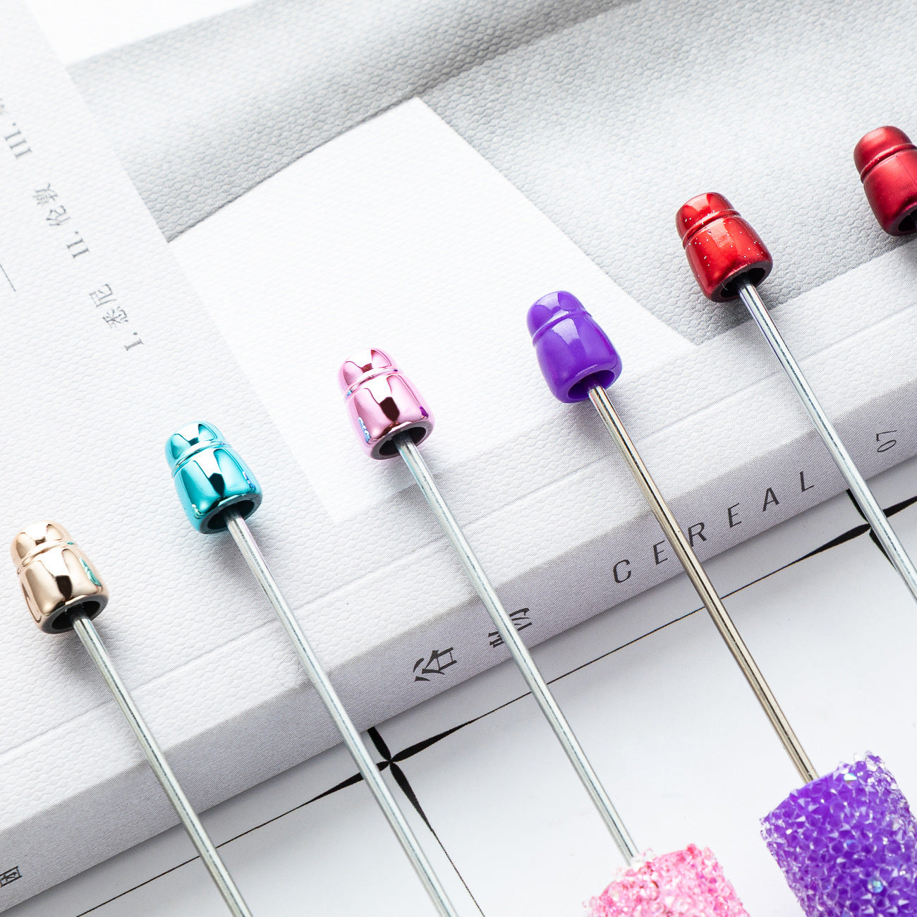 Creative DIY Sugar Beaded Ballpoint Pens, Sparkly Rhinestone Bead Pens with Colorful Beads for Girls and Craft Projects