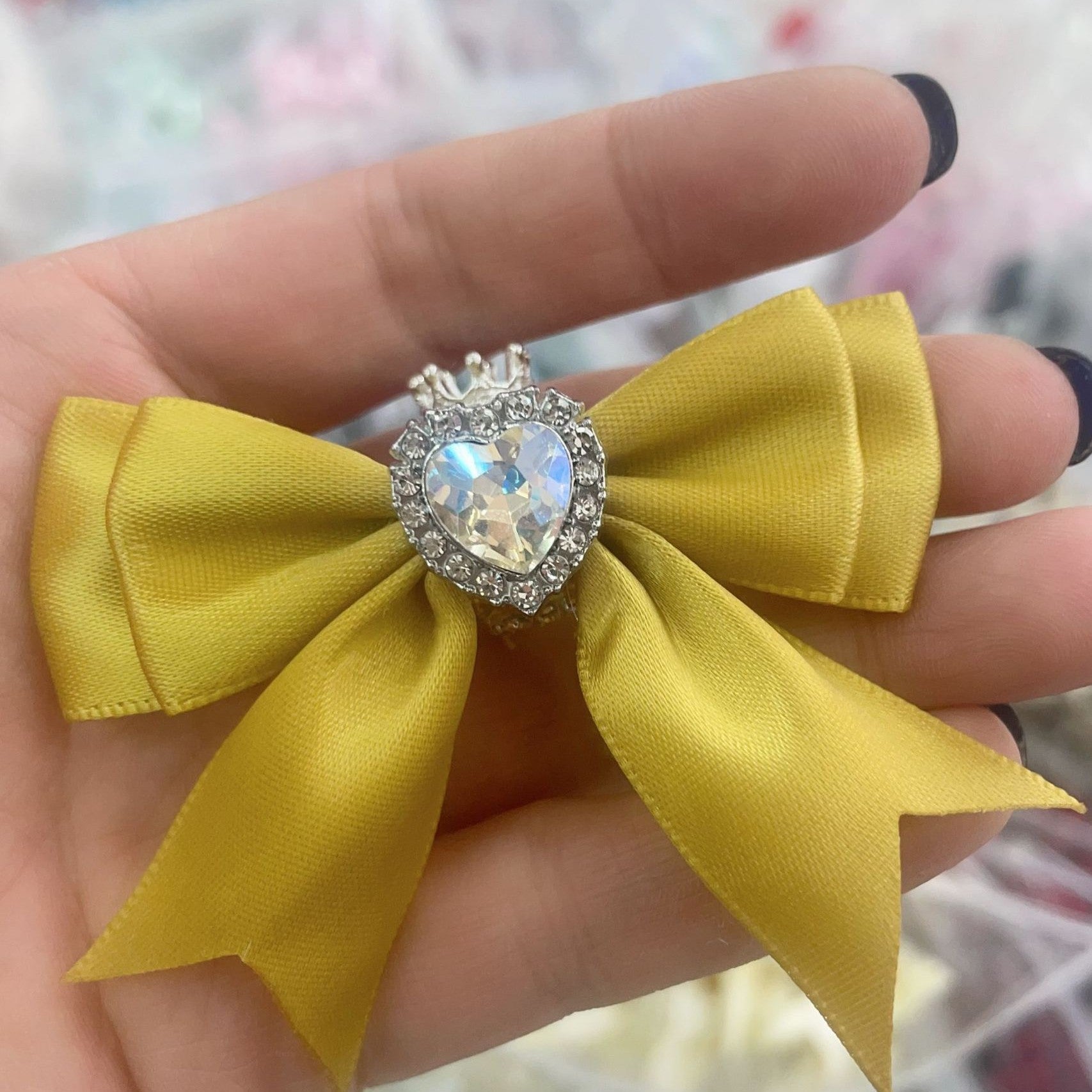 Fashion Crown & Sugar Bow Beads, DIY Phone Charm and Beaded Pen Accessories for Handmade Jewelry Crafts