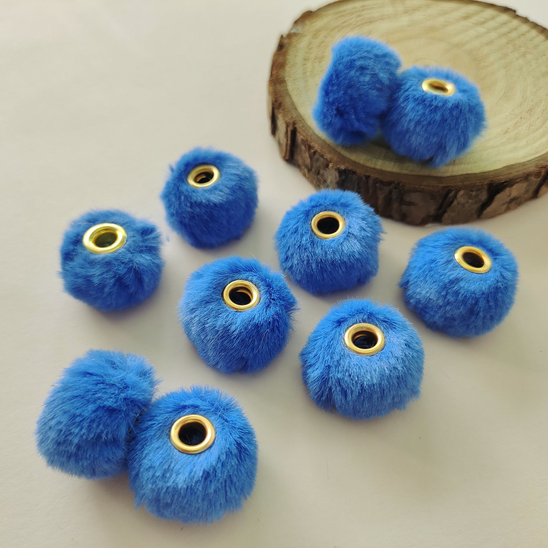 100PCS Fluffy Faux Fur Pom Poms Beads Mixed Color Soft Fuzzy Puff Spacer Beads for DIY Pens Jewelry Bracelet Garland Headband Keychain Handicrafts Craft Accessories Gift Supplies